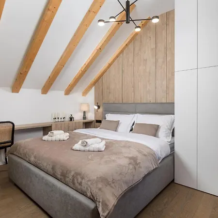 Cozy In With Wifi